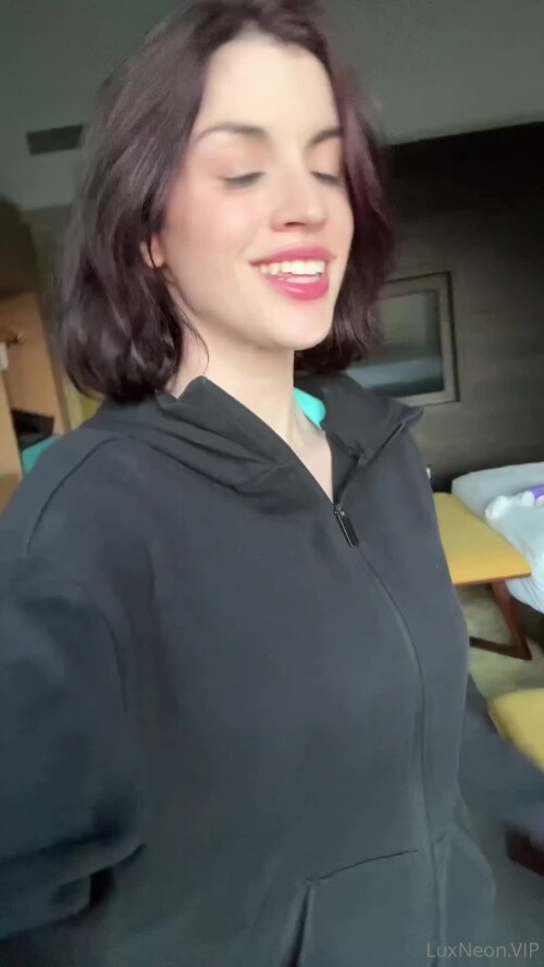 LP8jlM.mp4