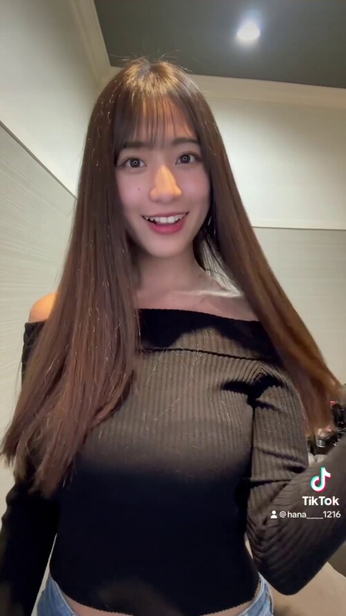 Hana Okamoto 1635