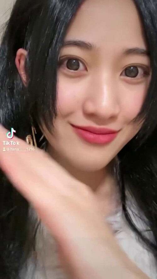 Hana Okamoto 2042