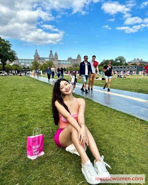 Sherry Xia 117