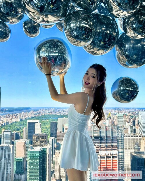 Sherry Xia 180