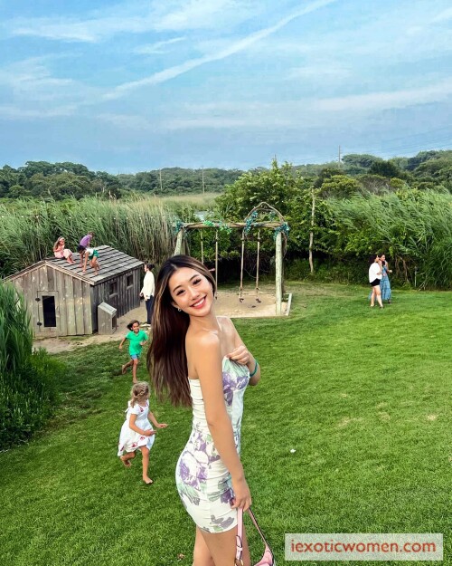 Sherry Xia 217
