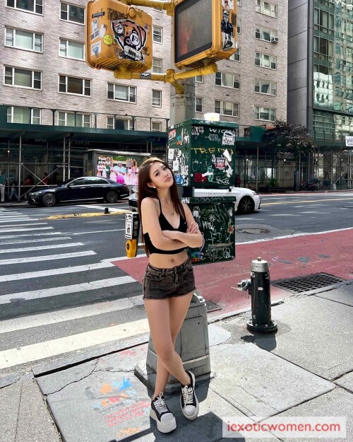 Sherry Xia 916