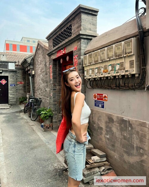 Sherry Xia 955