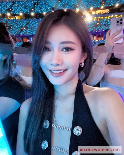 Sherry Xia 1019