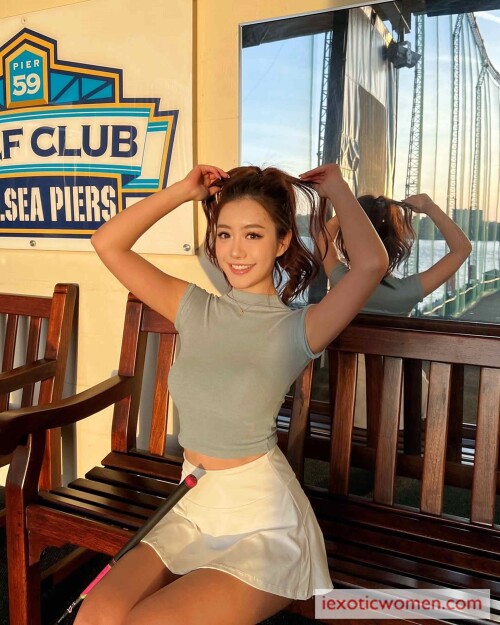 Sherry Xia 651