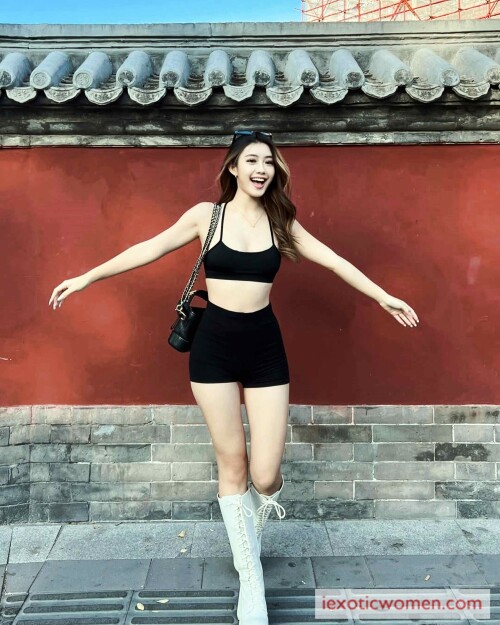 Sherry Xia 350