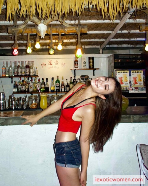 Sherry Xia 1049