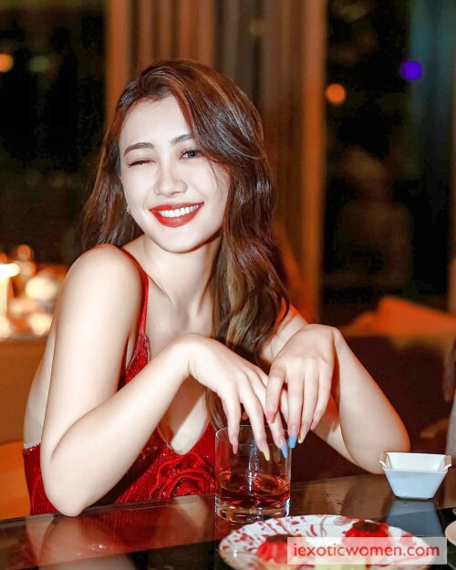 Sherry Xia 1073