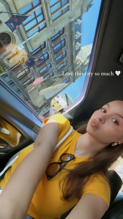 MD9R9P.jpg