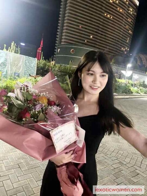 Yui Kojina 99