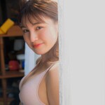 MOnYKq