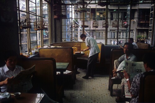 1985, Wan Loy Teahouse, Mongkok, Hong Kong, by Greg Girard