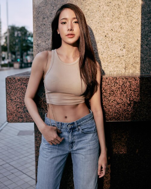 Mook Pichana 828
