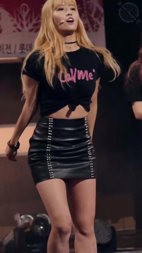 [56][Momo (Twice)][3vvuxz][151208][FrailNearKob]