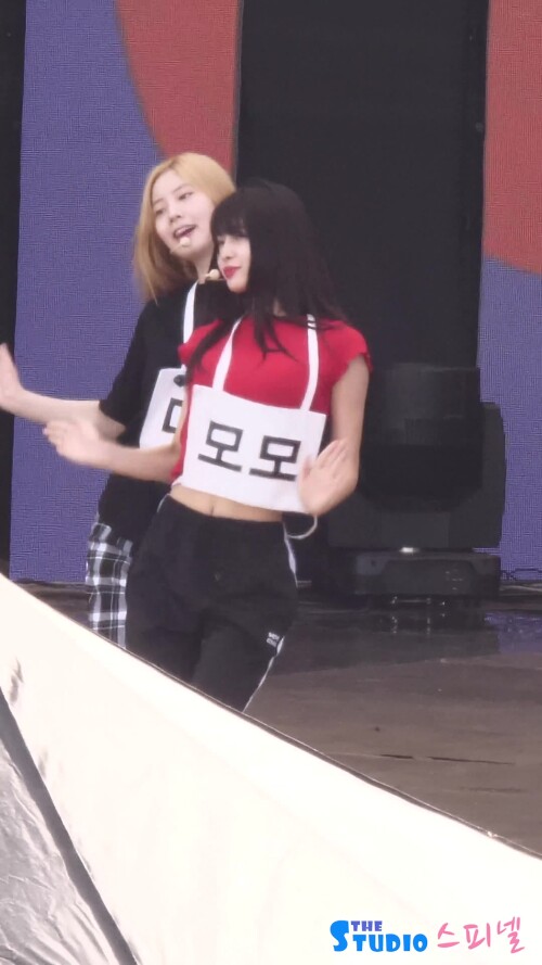 NFWGXK.webm
