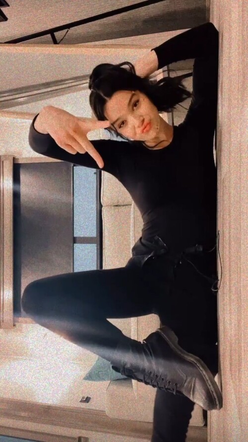 NJkmXH.jpg