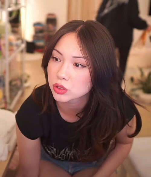 NUaWL0.jpg