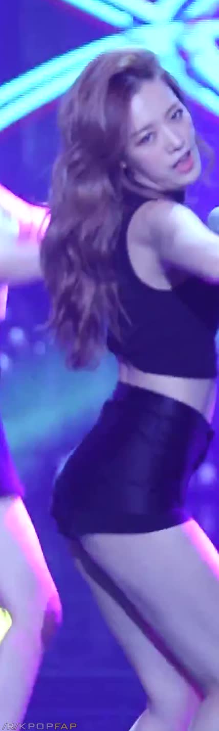 Nf5YFk.webm