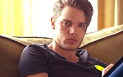 Q5Spye.gif