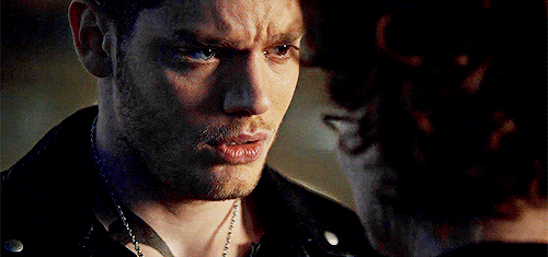 Q5sLwA.gif