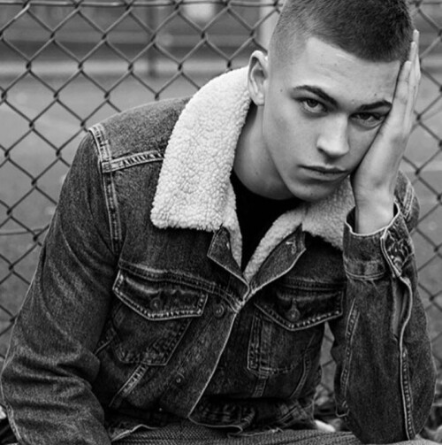 Hero Fiennes Tiffin1