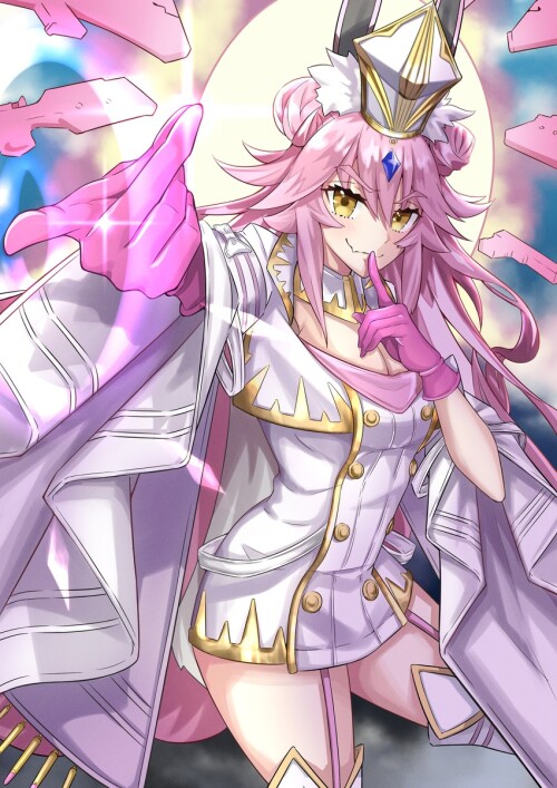  tamamo koyanskaya and koyanskaya fate and 1 more drawn by uc curage sample 32608e163149c20a81fba964
