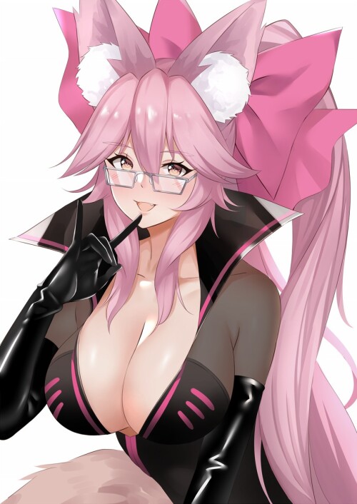  tamamo koyanskaya and koyanskaya fate and 1 more drawn by miya star saa sample 16189409754065dfae08