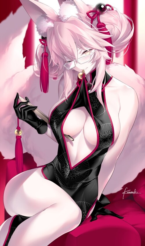  tamamo koyanskaya and koyanskaya fate and 1 more drawn by kousaki rui 7061e83787256471b8af3dfb3134e