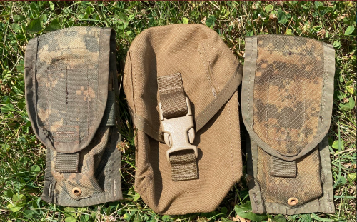 Taupe Dye bath -

4 Tablespoons

6 Minute dye bath.

I washed the pouches in cold water and then wrung them out and let them sit in the sun to dry. Once they were dry I let the pouches sit for a week. Today I was thinking about how could I darken them to a color that I want. So I decided to try the recipe for Moss Green and I wanted to spice them up a bit as well.

Recipe that I used with the Taupe dyed pouches.

4 Tablespoons Apple Green

1 Tablespoon of Dark Green

2 Tablespoons of Taupe

6 Minute dye bath.
(try 6-8  tablespoons of taupe for a darker)