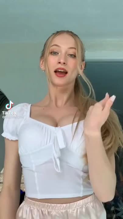 UJGkSH.mp4