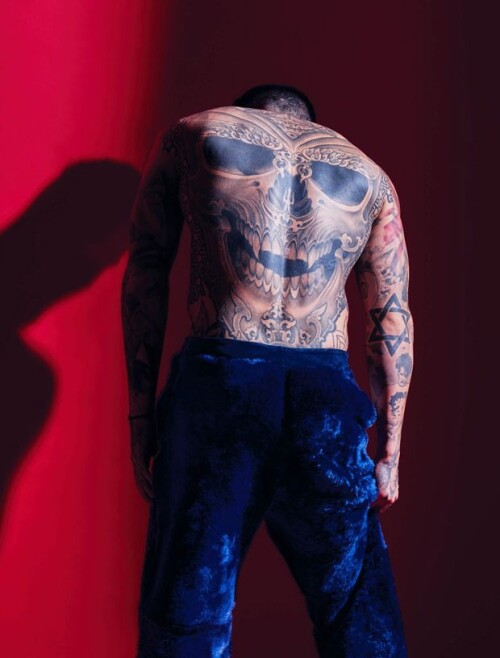 Stephen James Oddity Charl Marais 07 620x816