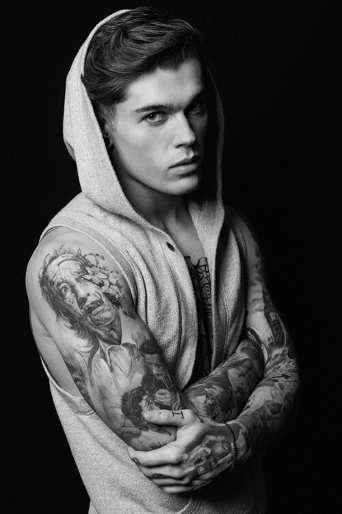 Stephen James (1)