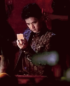 V4G689.gif