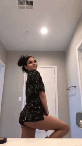 VBb6O9.gif