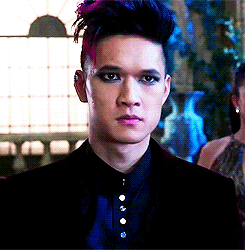 VKqLN5.gif
