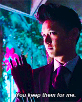 VKqtX0.gif