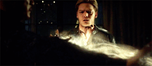 VKzIa1.gif