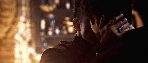 VKzvKQ.gif