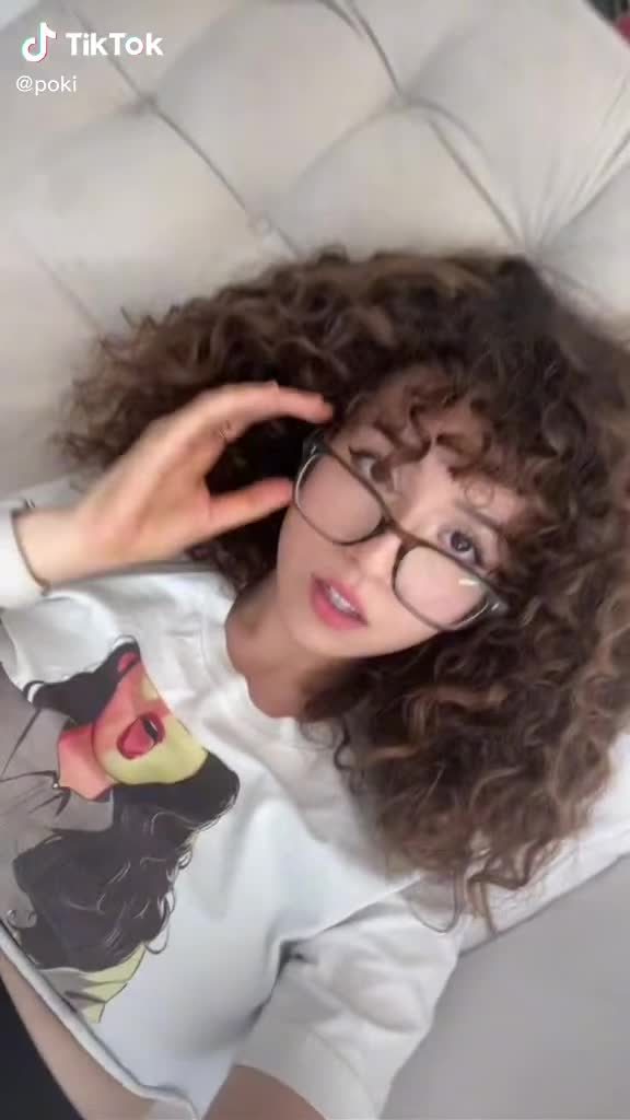 YYXJVb.webm