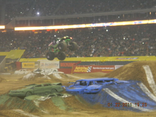 monster jam 2011 01 22 2011 27 5381387954 o