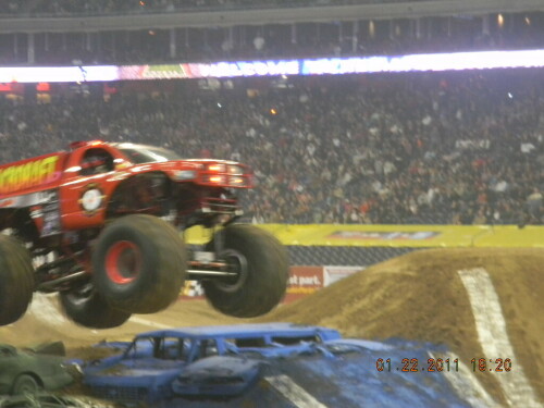 monster jam 2011 01 22 2011 23 5380783999 o