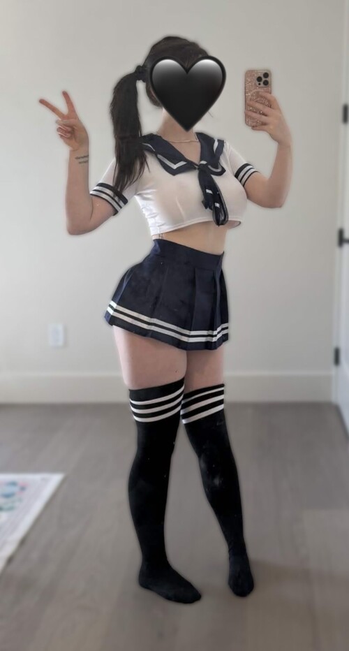 b7AE2i.jpg