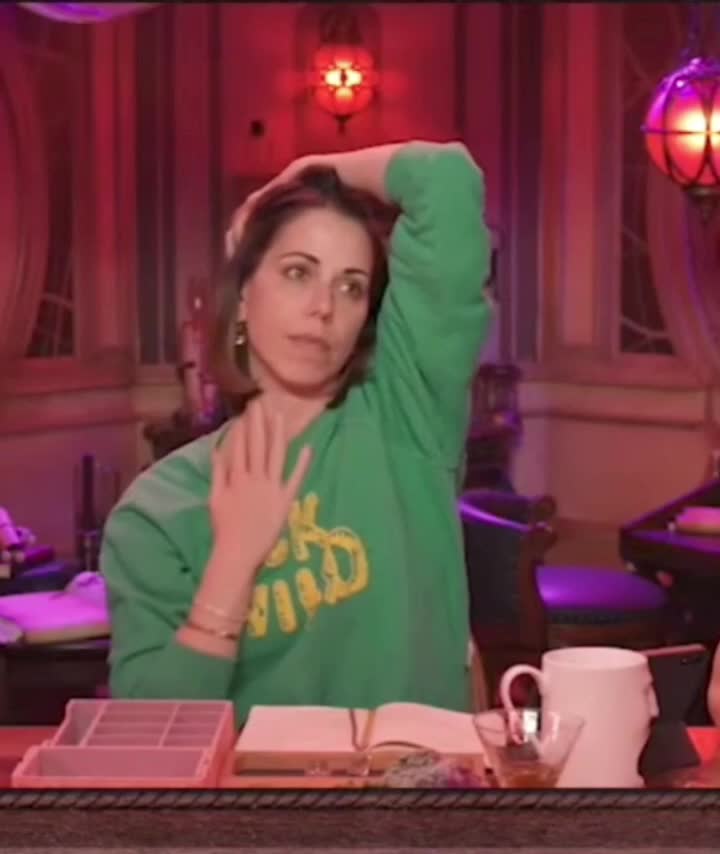 byKN0v.mp4