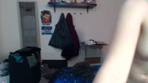 cwyXR9.webm
