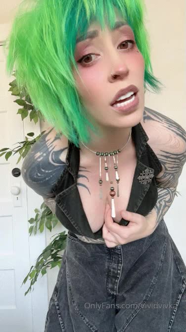 fFIaZ2.webm