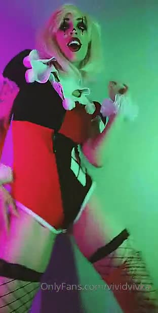 fFjEAZ.webm