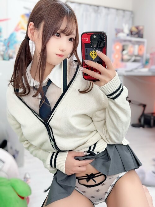 fNyX21.jpg