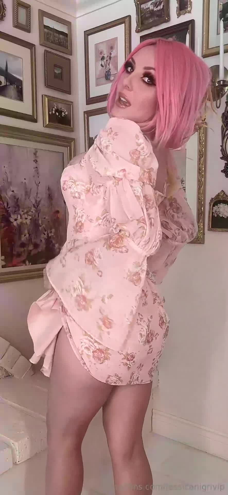 fXeDH3.webm