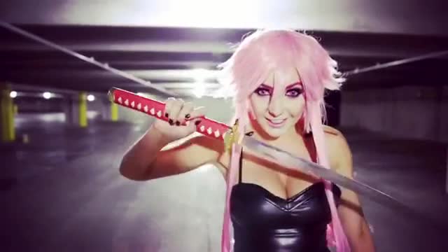 fXeUNA.webm